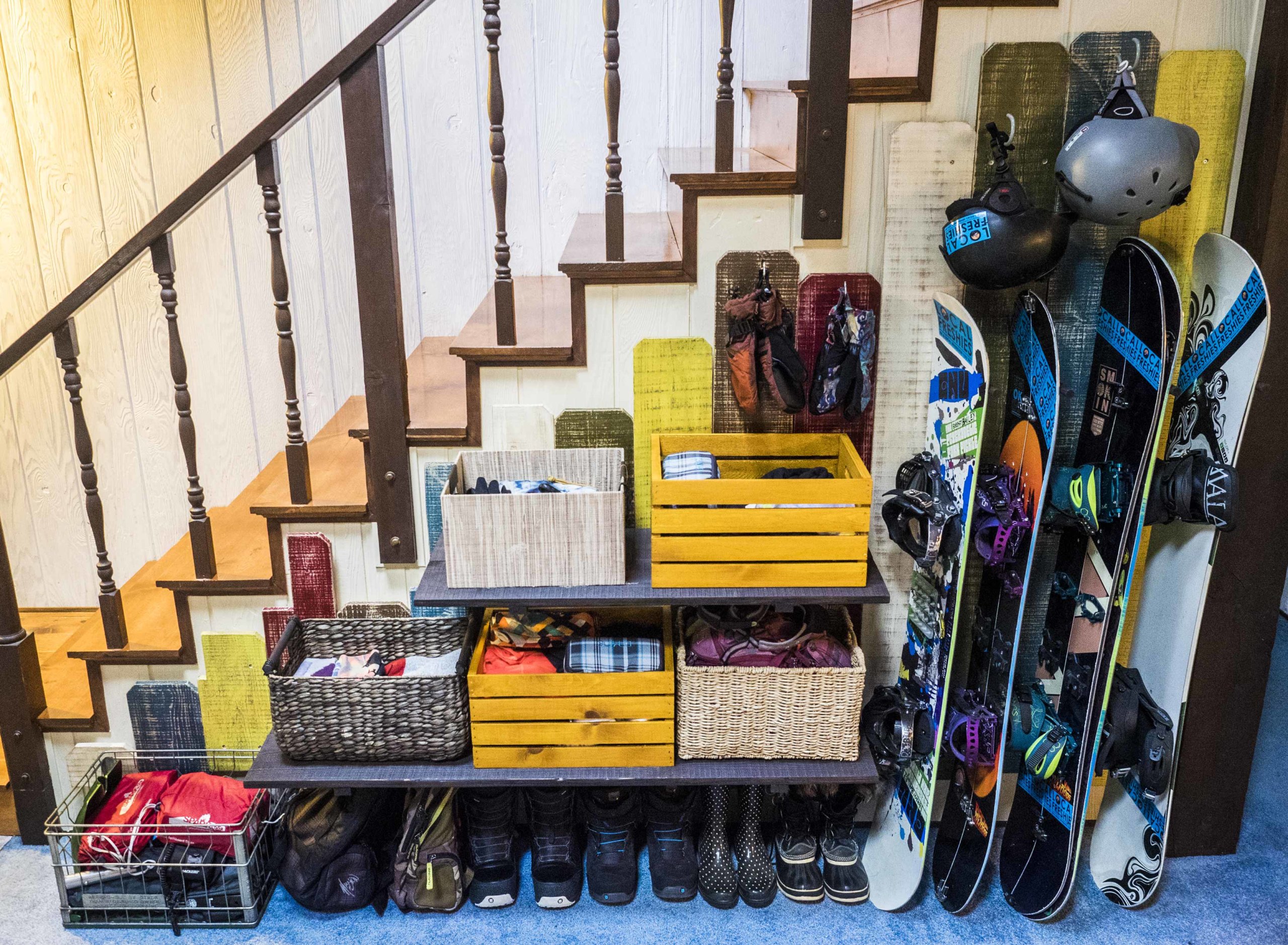 Organizational Design: A ‘Completed’ Snowboard Feature Wall for the Mountain Life