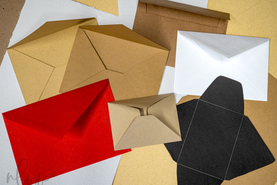 different types of paper envelopes